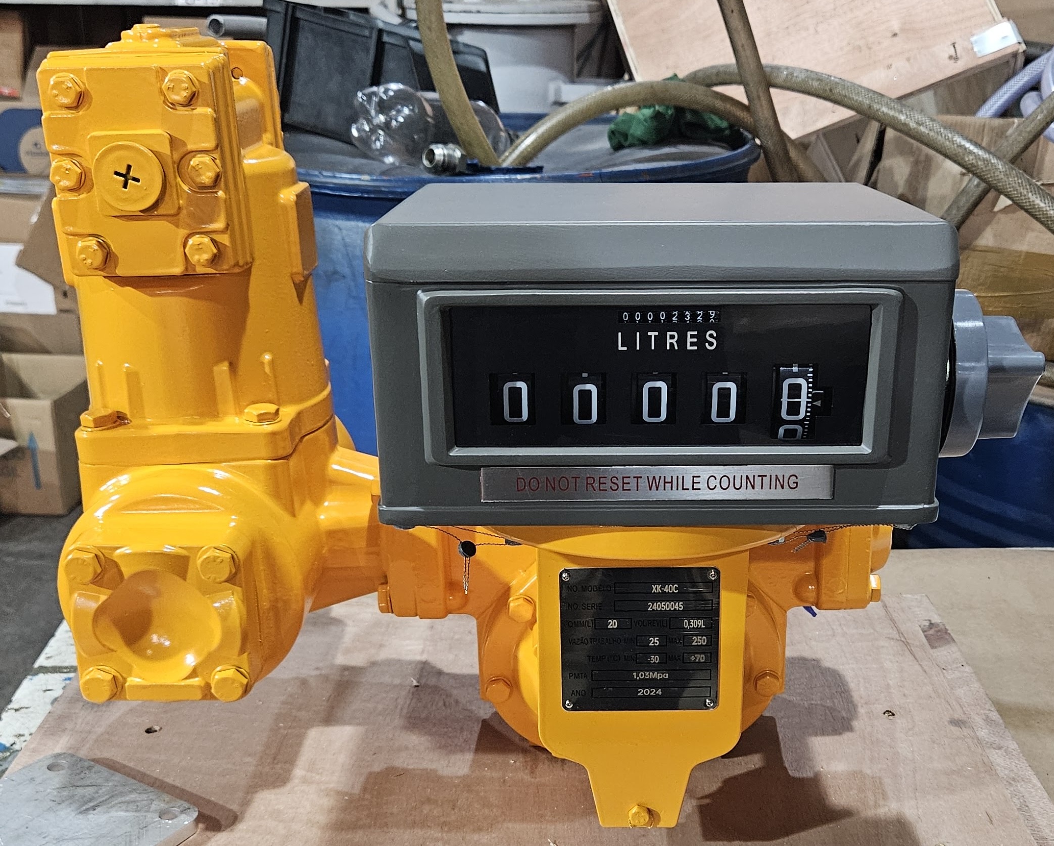 Positive Displacement Flow Meter
